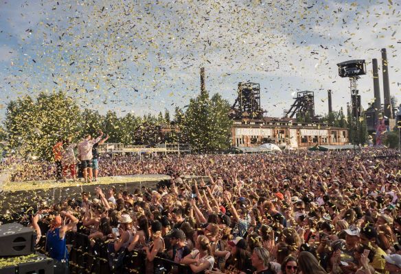 Muzyczny festiwal z rocznym dzieckiem, czyli relacja z Colours of Ostrava 2017 (19-22.07.2017)